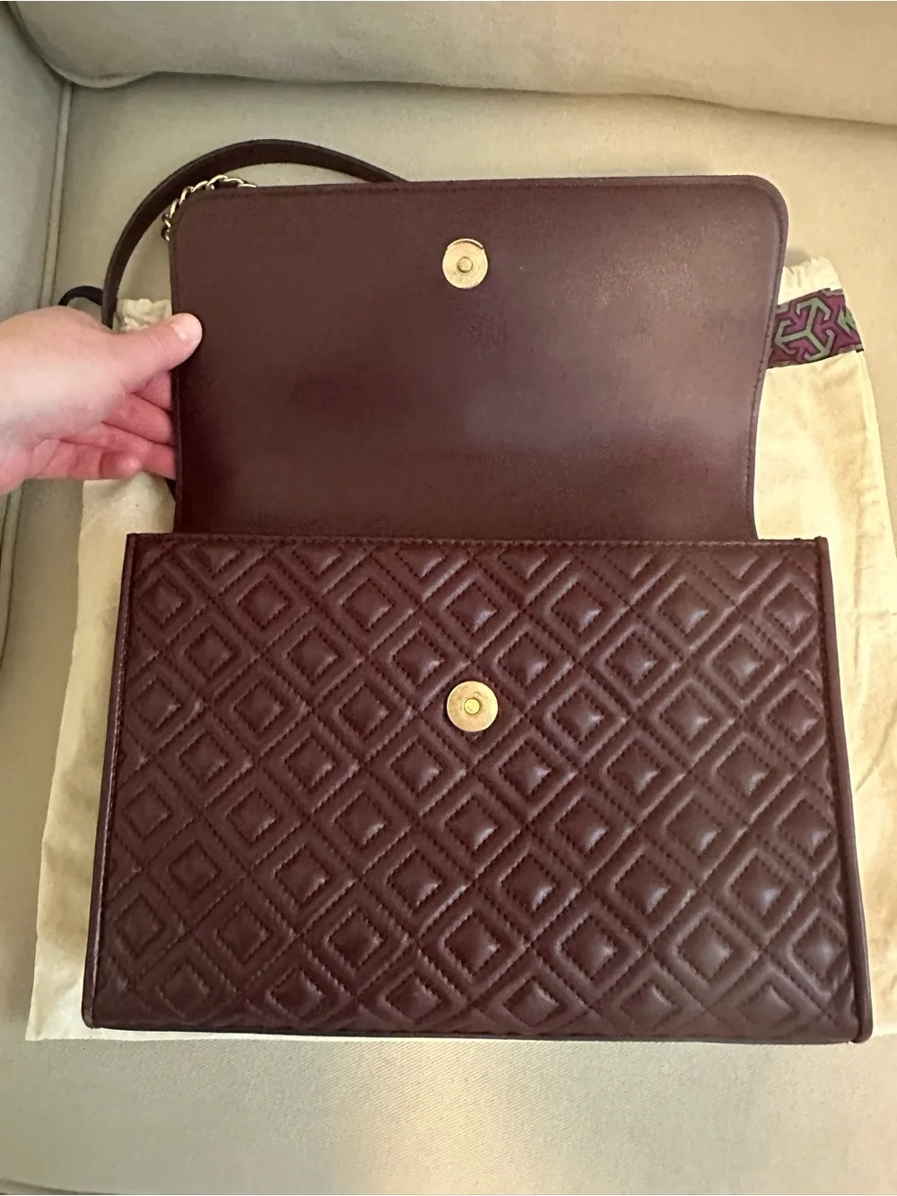 Tory Burch Fleming Quilted Shoulder Bag - Bordeaux